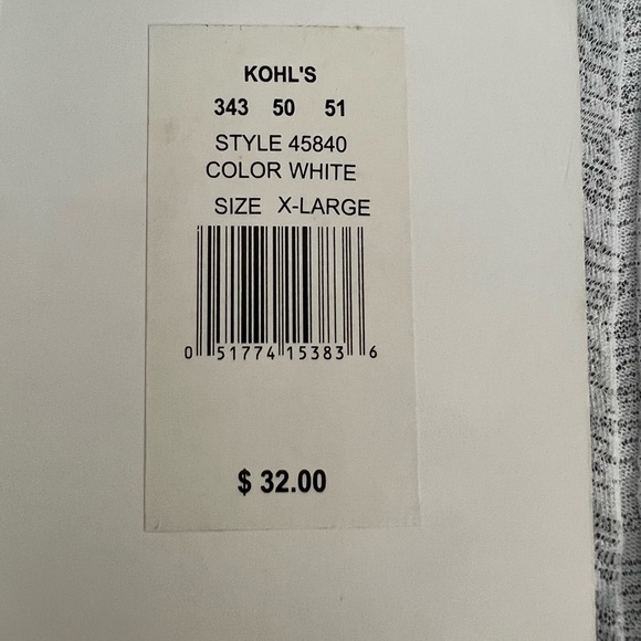 Sophisticated - Picture 3 of 8